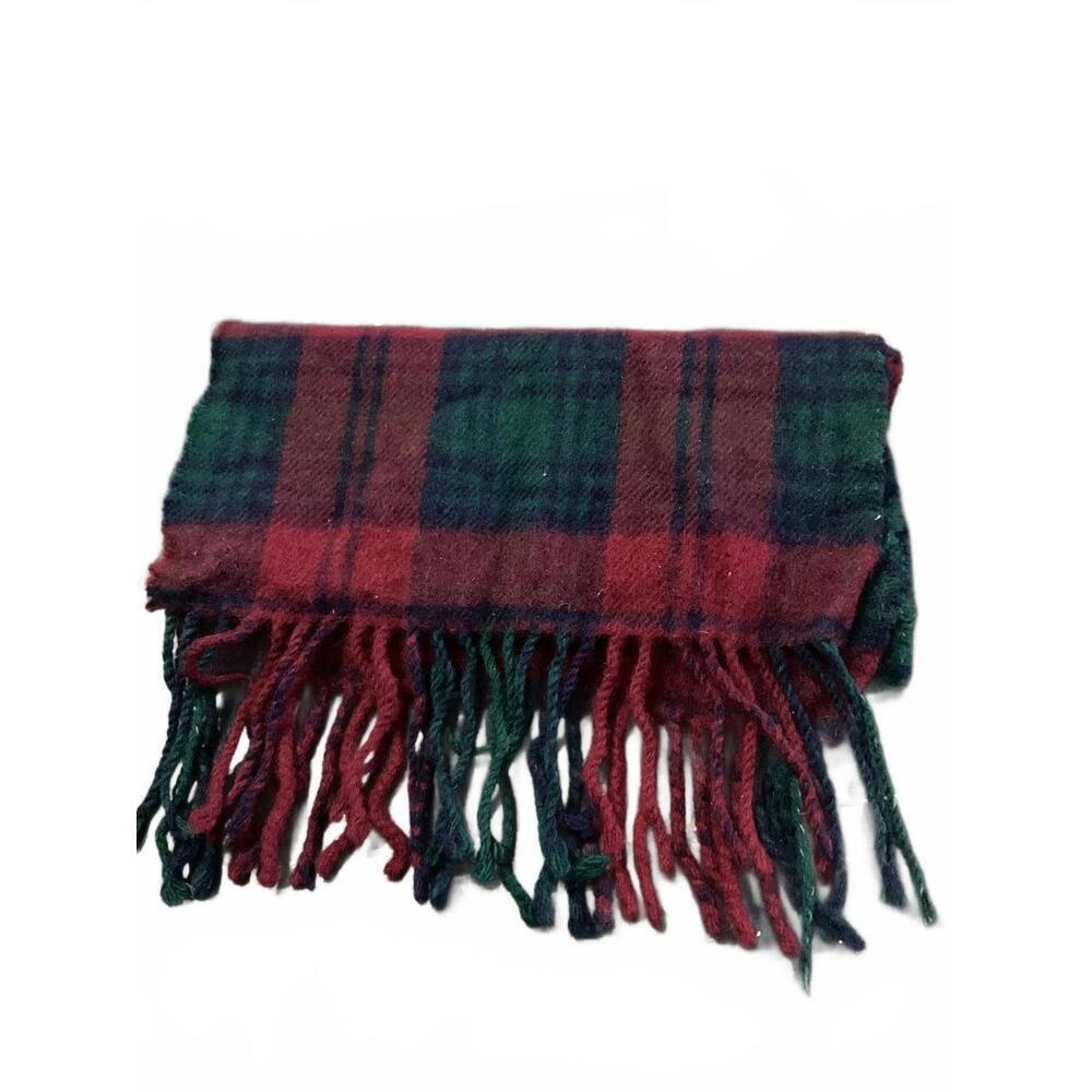 Cozy Lambswool Tartan Scarf - Classic Red & Green Plaid